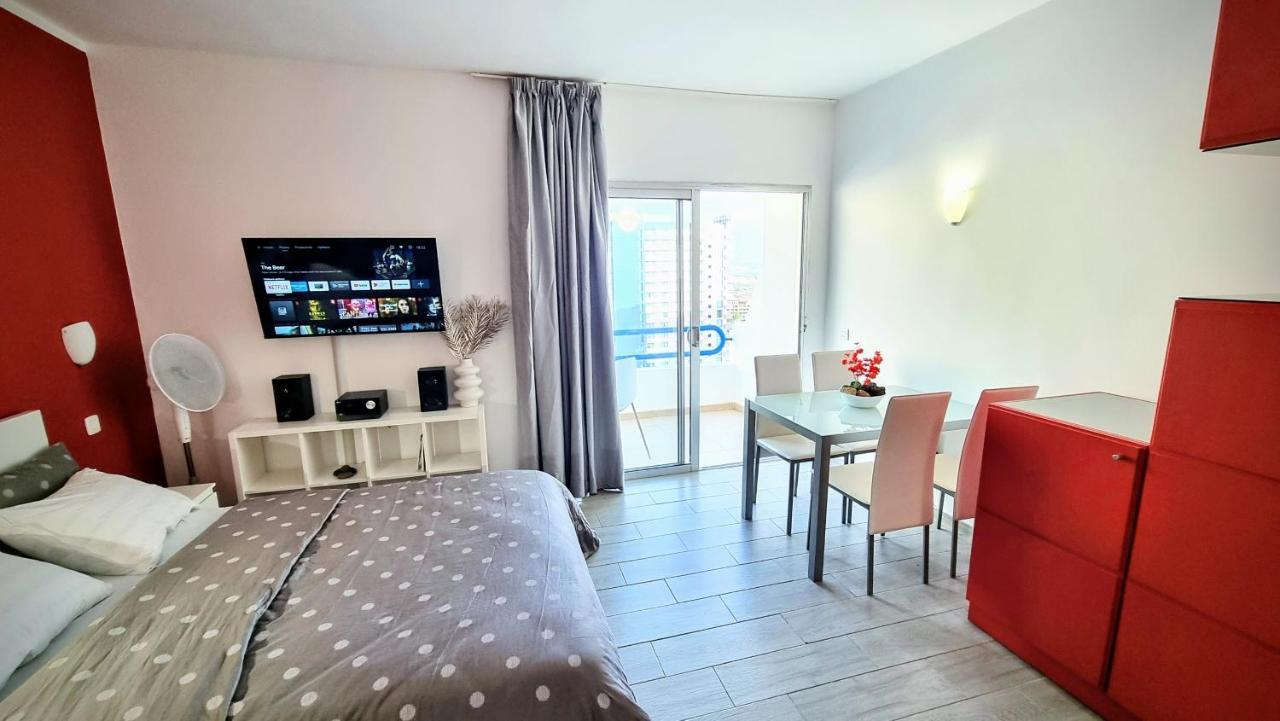 Stunning Studio With A Sea View And Pool, Paraiso Del Sur 1309 阿德耶 外观 照片