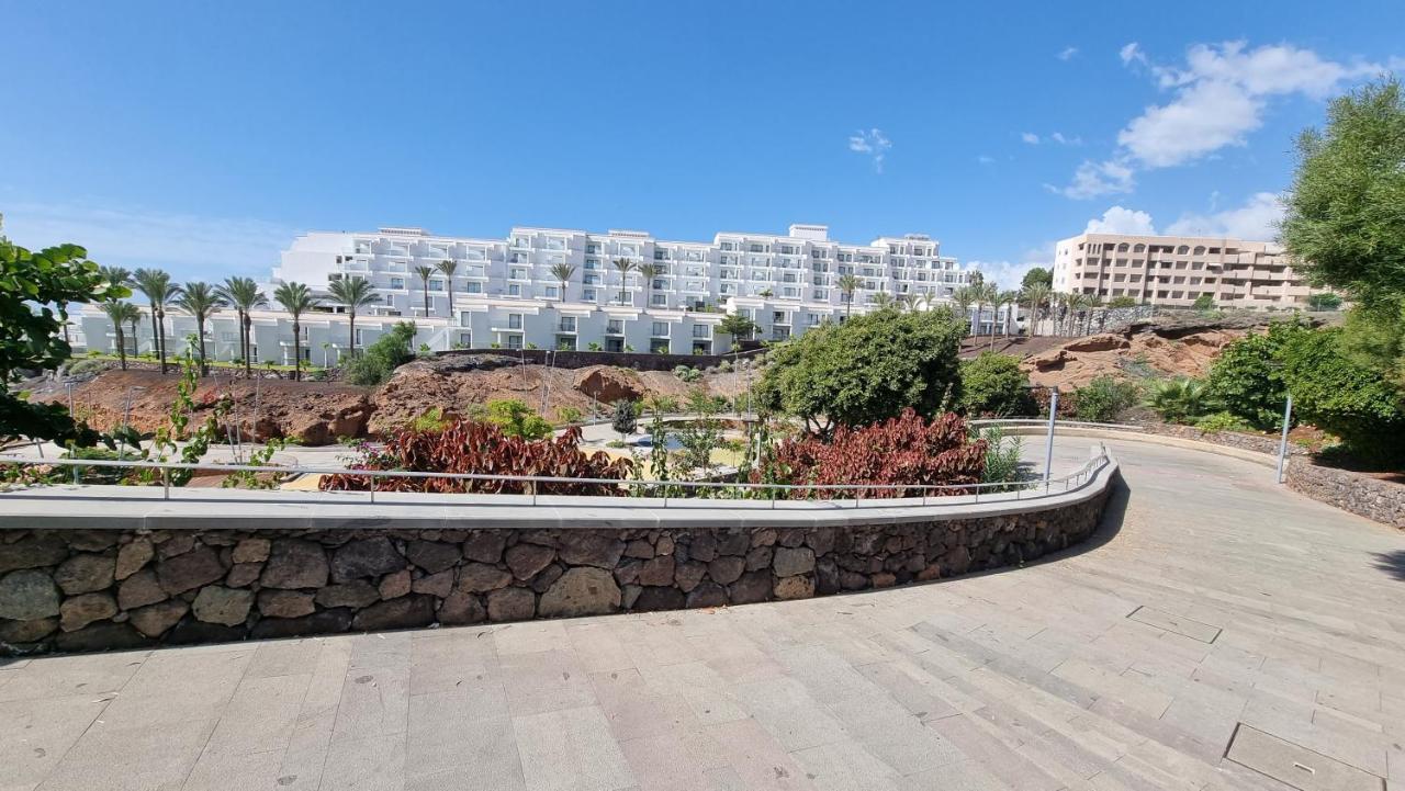 Stunning Studio With A Sea View And Pool, Paraiso Del Sur 1309 阿德耶 外观 照片