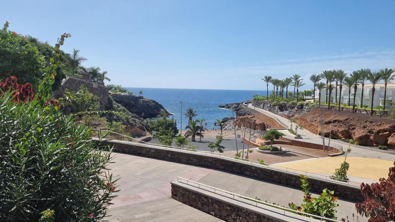 Stunning Studio With A Sea View And Pool, Paraiso Del Sur 1309 阿德耶 外观 照片