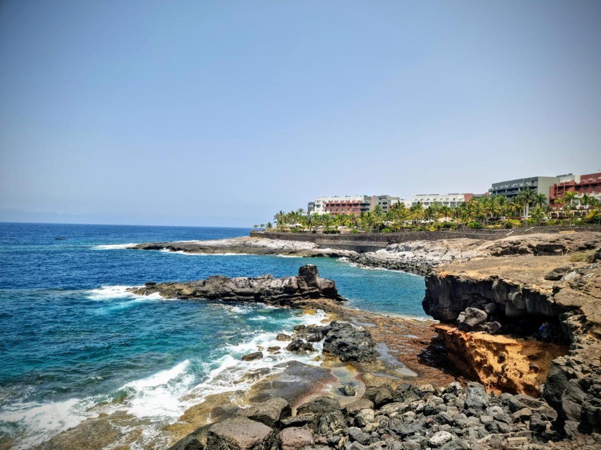 Stunning Studio With A Sea View And Pool, Paraiso Del Sur 1309 阿德耶 外观 照片